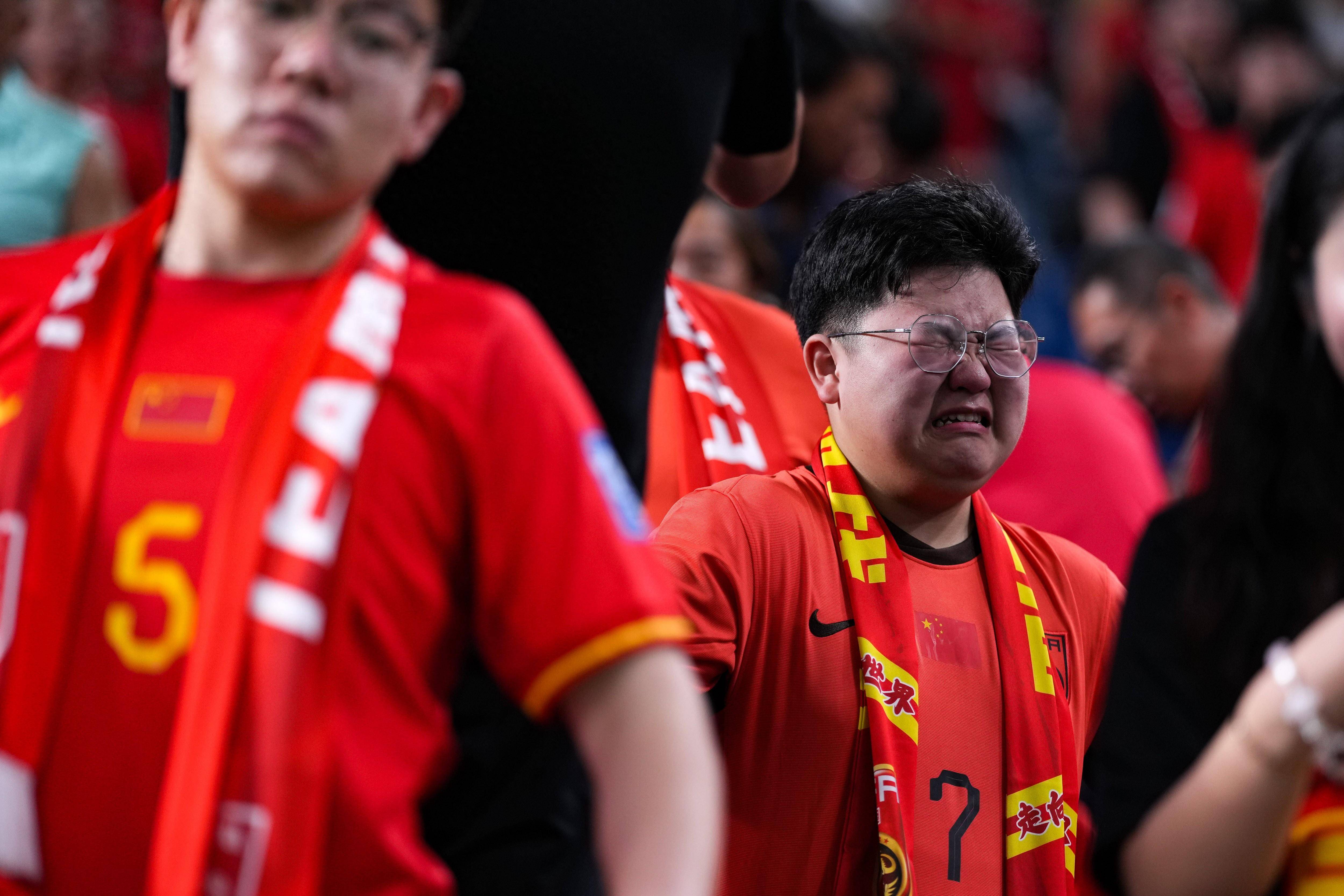 b体育 官网-世预赛前瞻:再战日本,国足力争主场捍卫尊严(世预赛国足01日本数据)