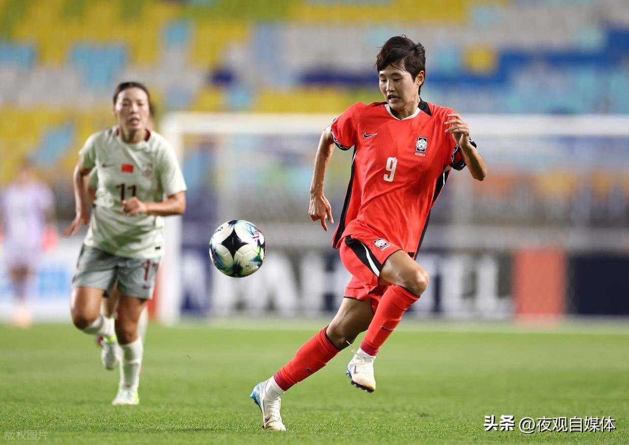 包含东亚杯-中国女足4-2中国台北2球领先被追平邵子钦双响的词条