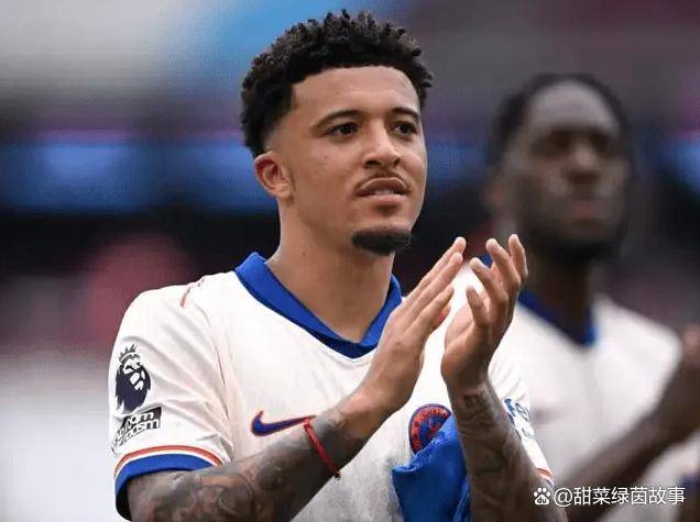 那不勒斯放弃引进桑乔：高薪要求成转会障碍，曼联降价未能打动的简单介绍