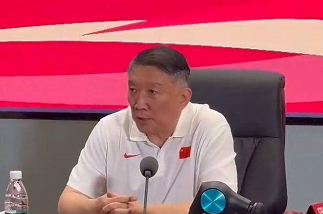 关于杨毅谈李梦无缘亚洲杯：宫鲁鸣不存在任何私欲的信息